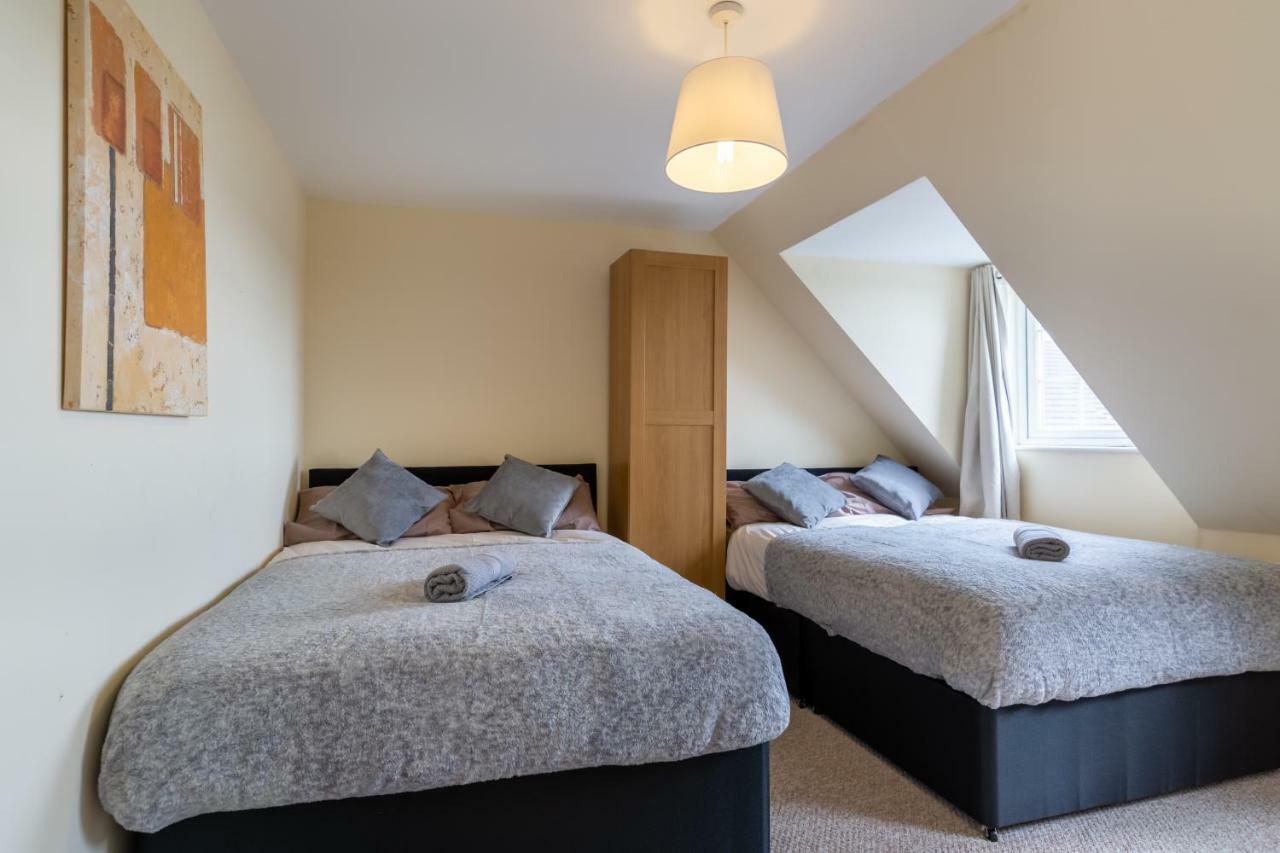 Newcastle City Centre Spacious Town House Free Parking And Wifi Exterior photo